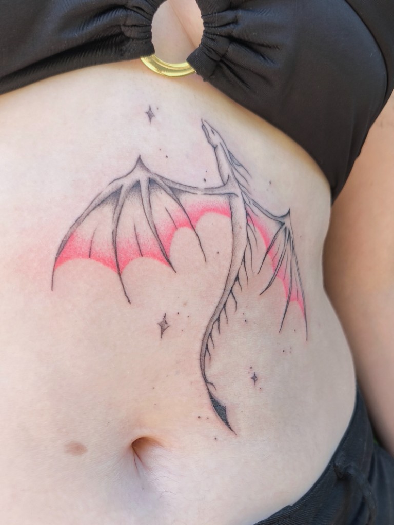 Tatouage d’un dragon, OkayHela